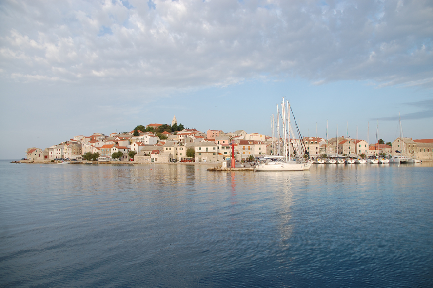 Primosten im Morgenlicht